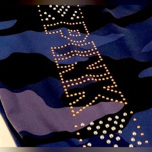 NWOT Women's Victoria's Secret Pink Ultimate Size S Blue Camo Studded Leggings